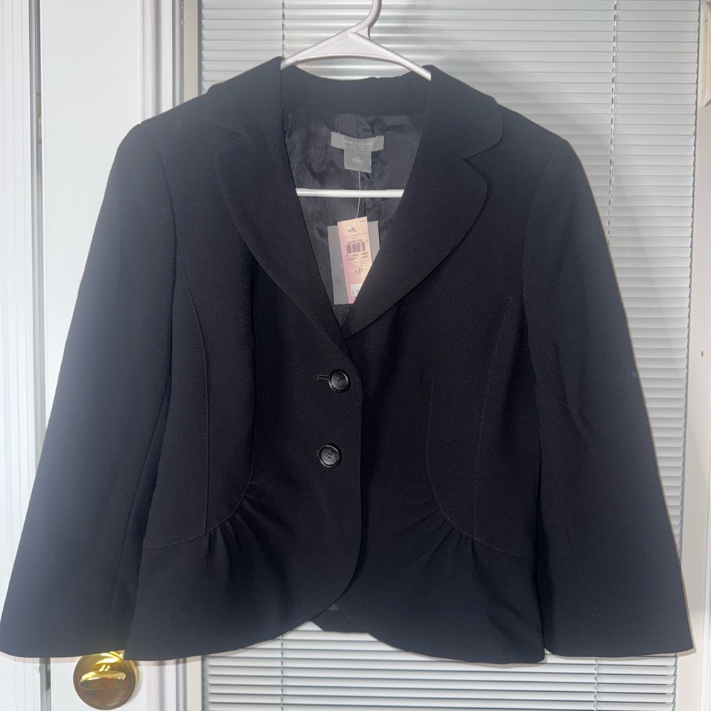 Ann Taylor Women's Black Blazer Jacket